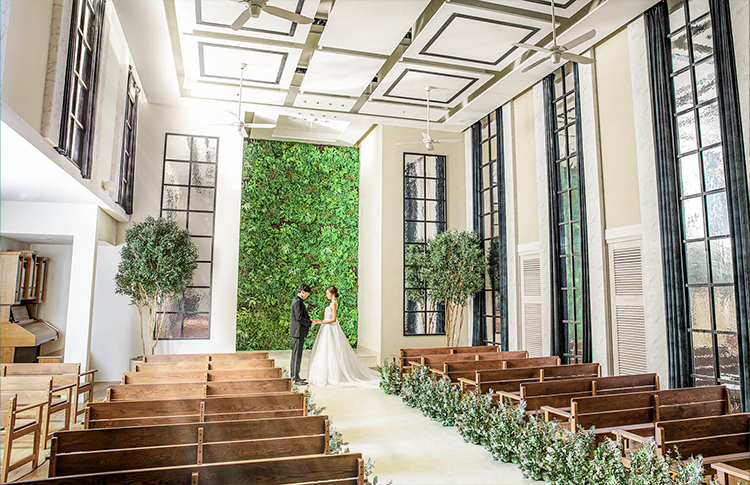 陽光がたっぷりと差し込む、抜群の開放感